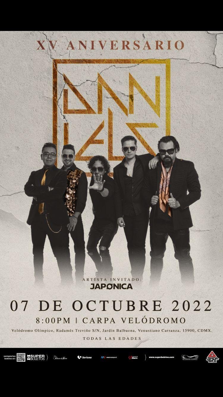 Con todo y chambelanes, los XV años de Los Daniels 7 af3db70a 1c33 b991 afe8 afa7f33defc5