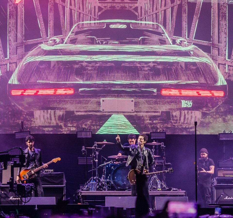 DIVISIÓN MINÚSCULA EN EL AUDITORIO NACIONAL 25 0a4a331a4d3d827601fb320fd681c035